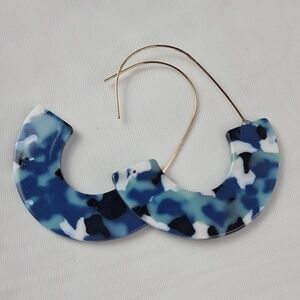 Tortoiseshell Blue Skies Cresent Hoop Earrings